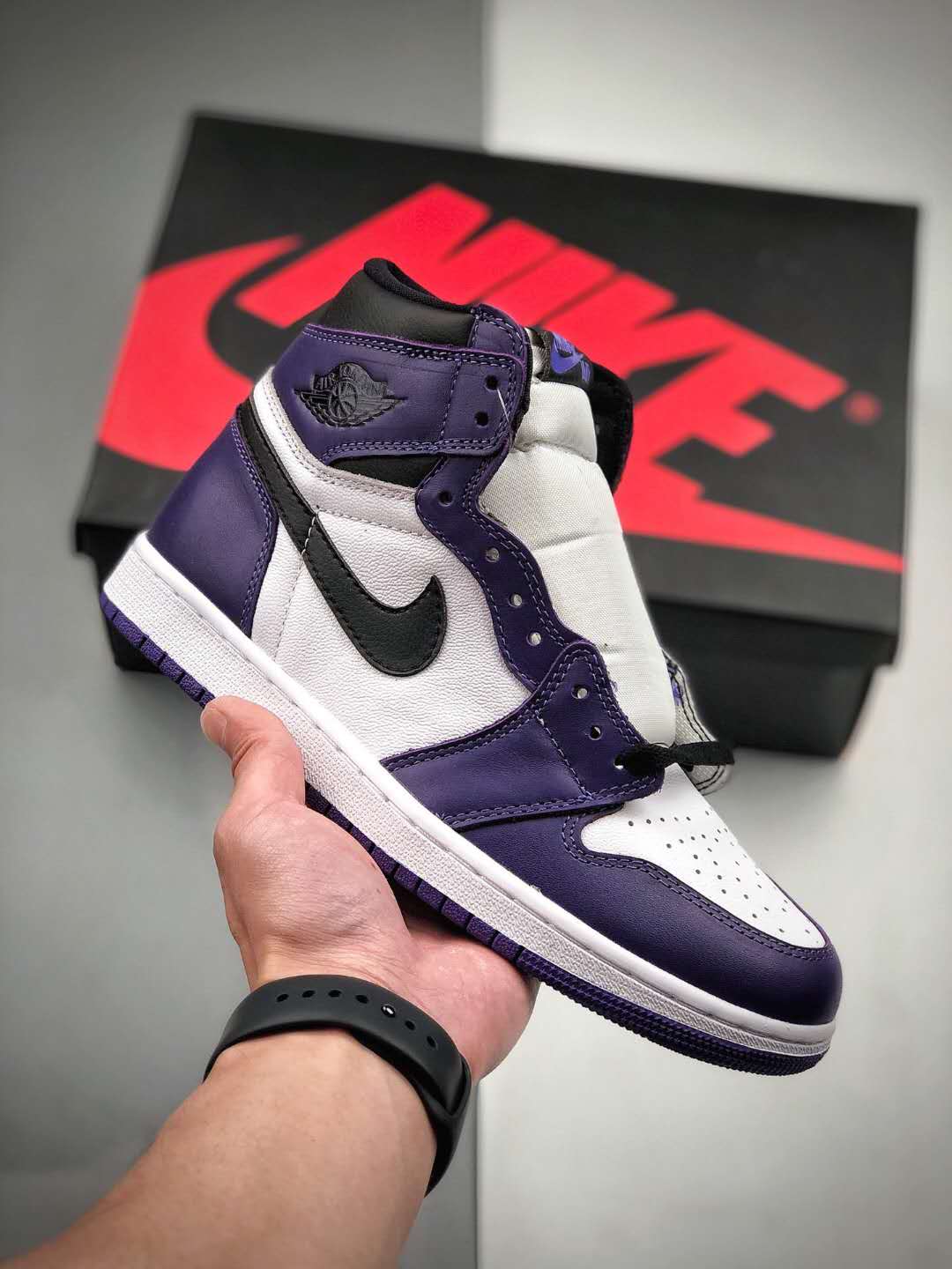 Air Jordan 1 Retro High OG 'Court Purple 2.0' 555088-500 - Premium Sneaker for Athletes and Collectors