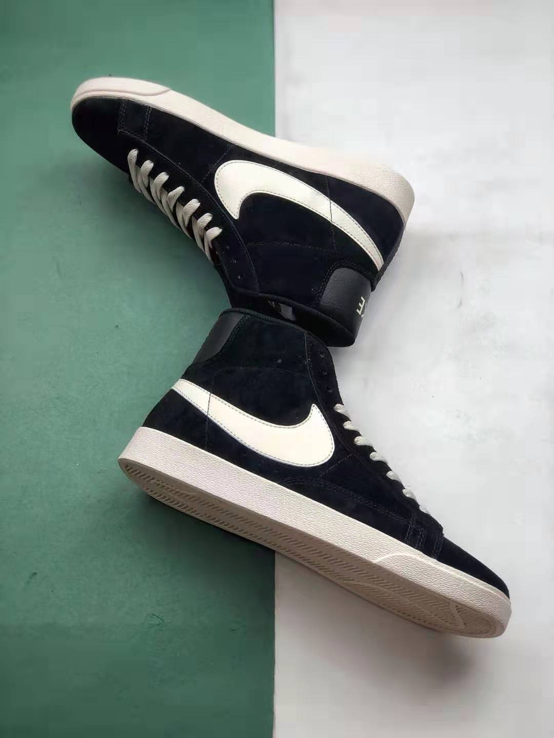 Nike Blazer Mid Vintage Suede 'Black' AV9376-001 - Classic Style and Premium Quality for Sneaker Enthusiasts