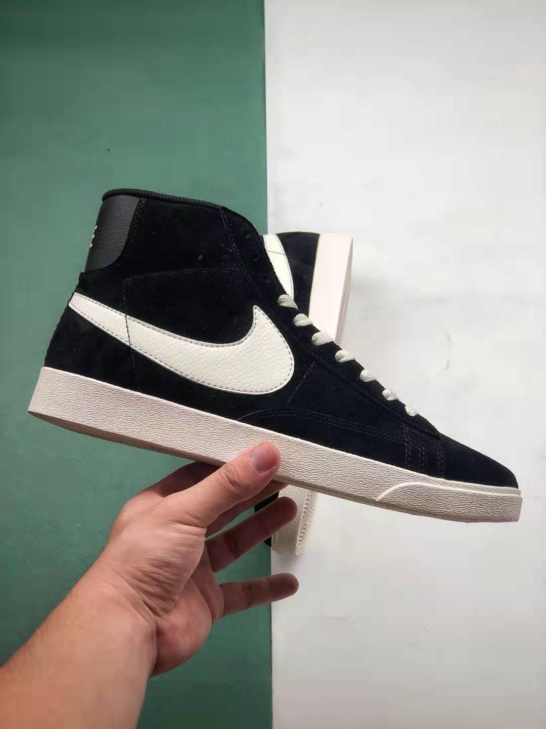 Nike Blazer Mid Vintage Suede 'Black' AV9376-001 - Classic Style and Premium Quality for Sneaker Enthusiasts